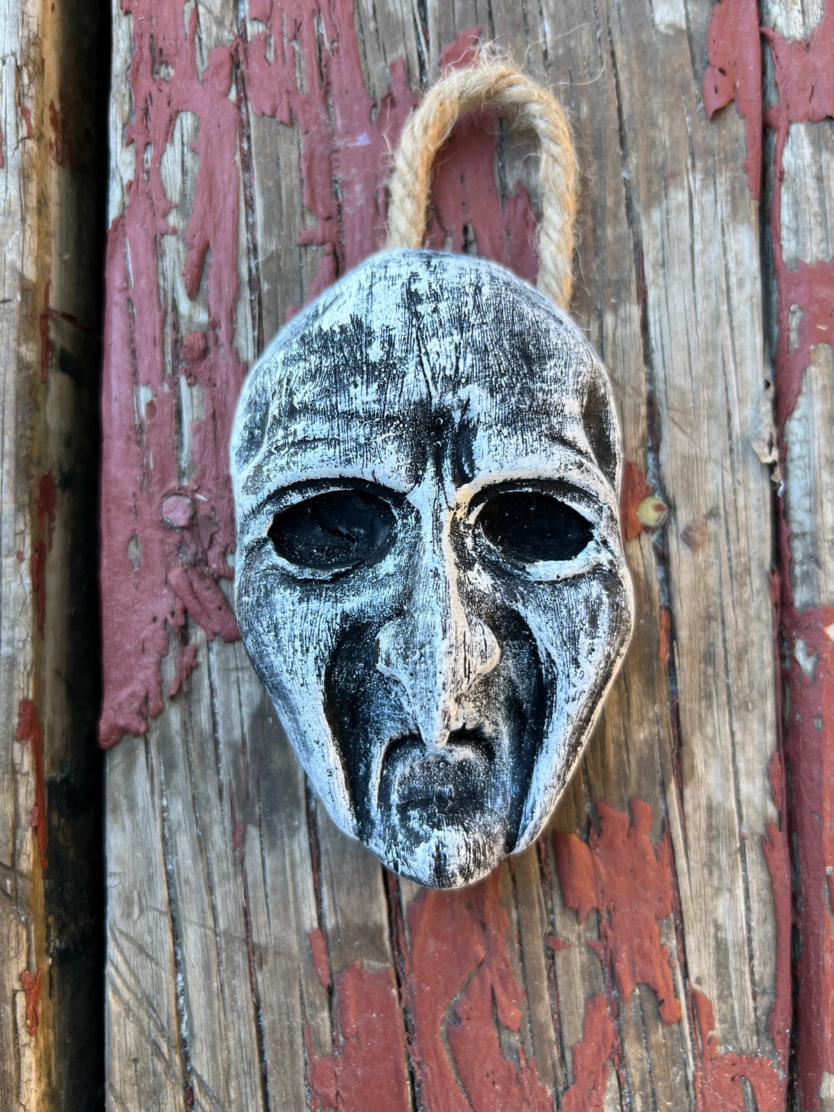 Pre-Order Mini Mask, The Hexling