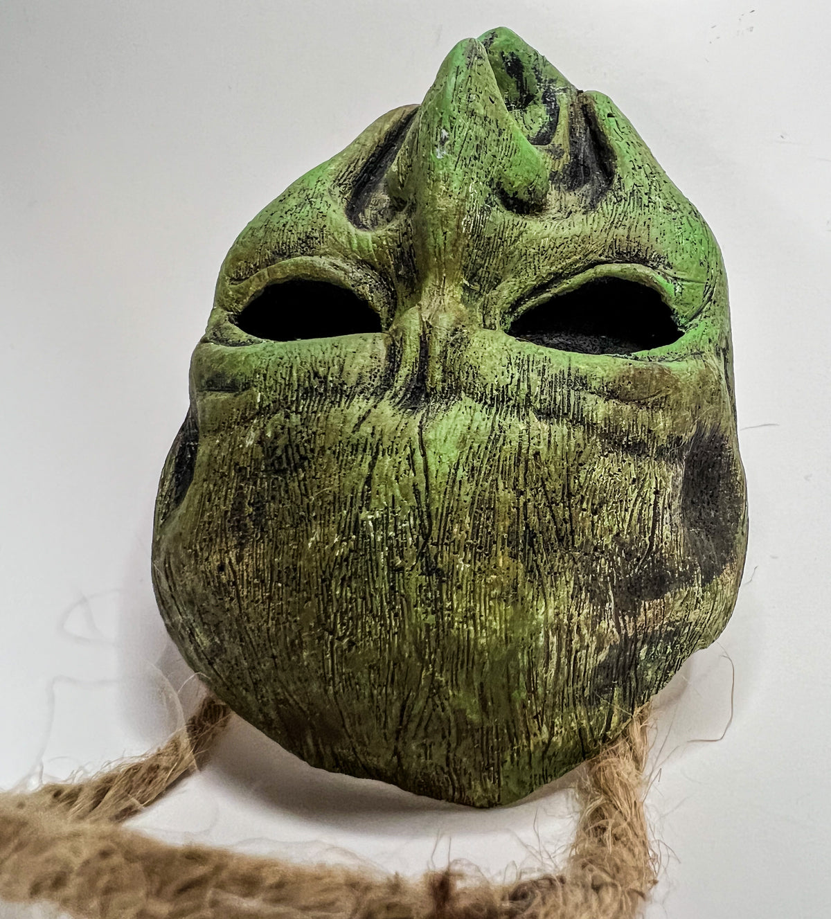 Pre-Order Mini Mask, The Hexling