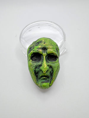 Pin or Magnet "Hexling" Witch