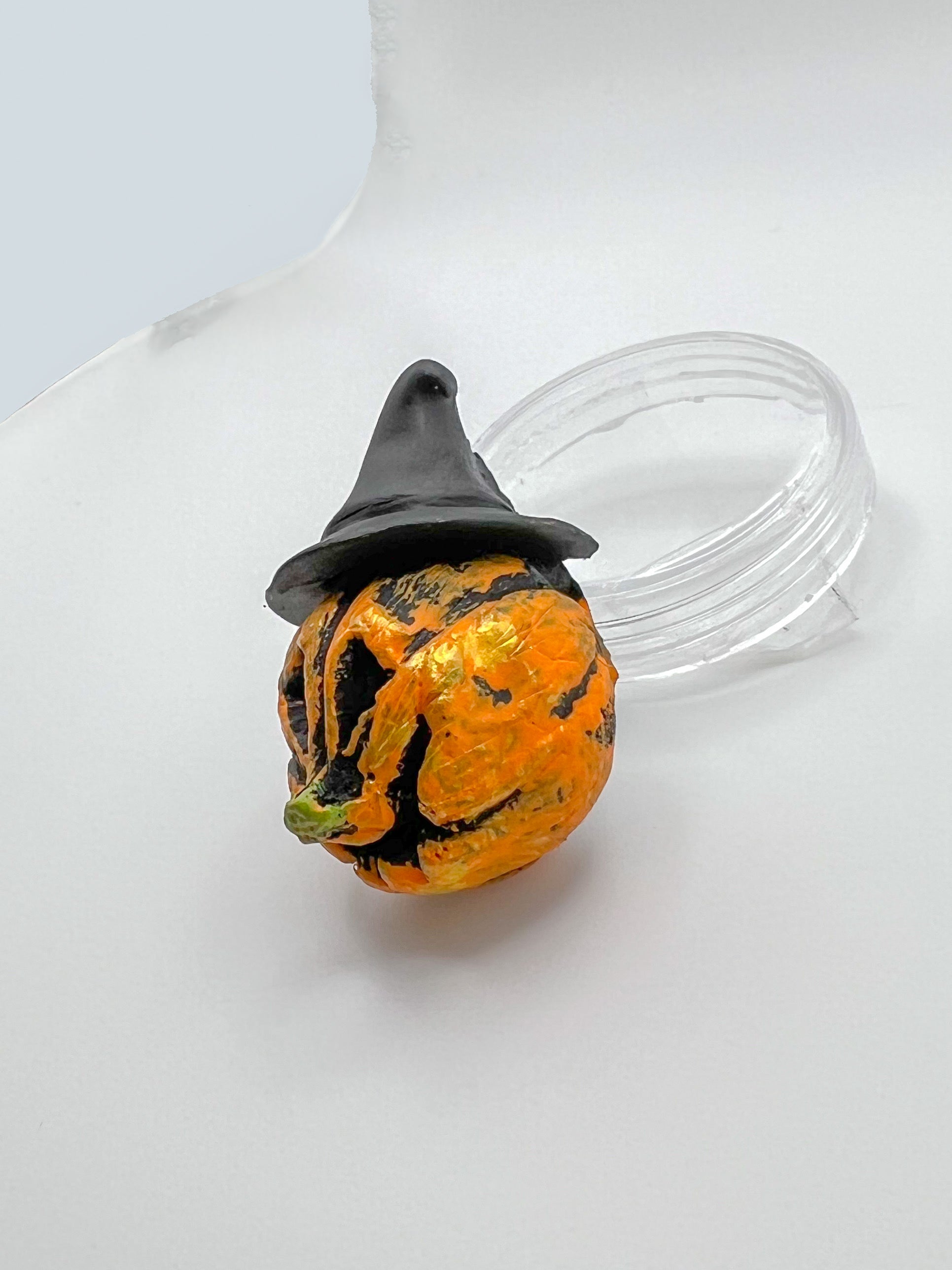 Pin or Magnet "Snapwitch" Jackolantern Witch