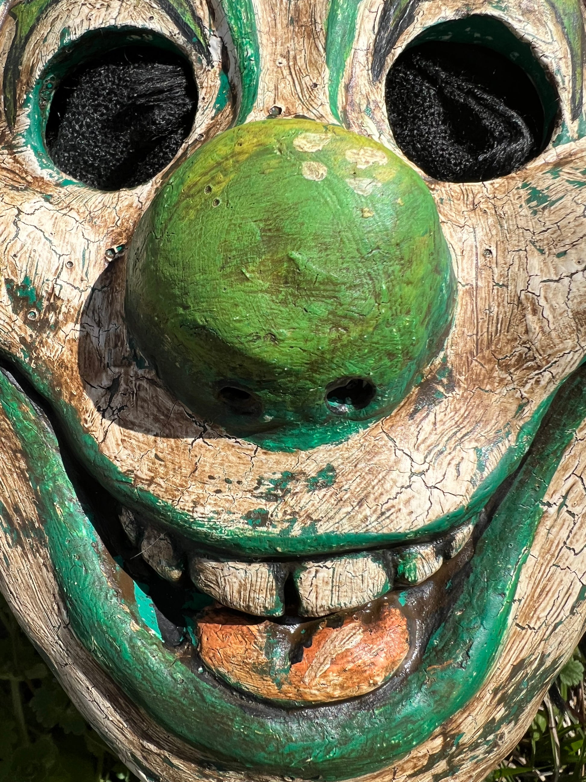 "Clovergrin" Retro Clown Mask