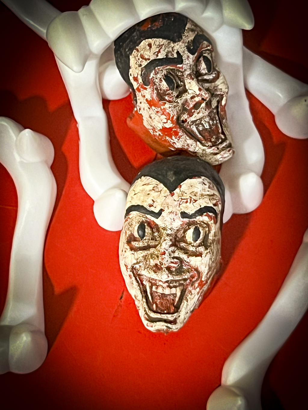 DARKSOME EXCLUSIVE Vampire Pin or Magnet