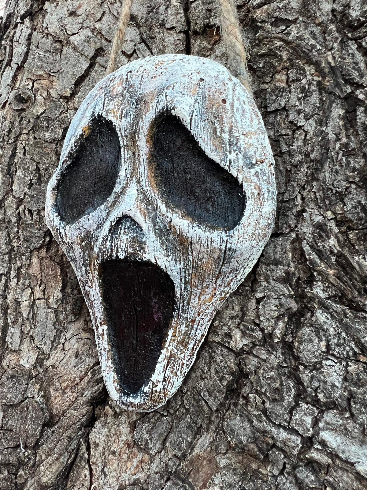 Pre-Order Mini Mask, Whittleface